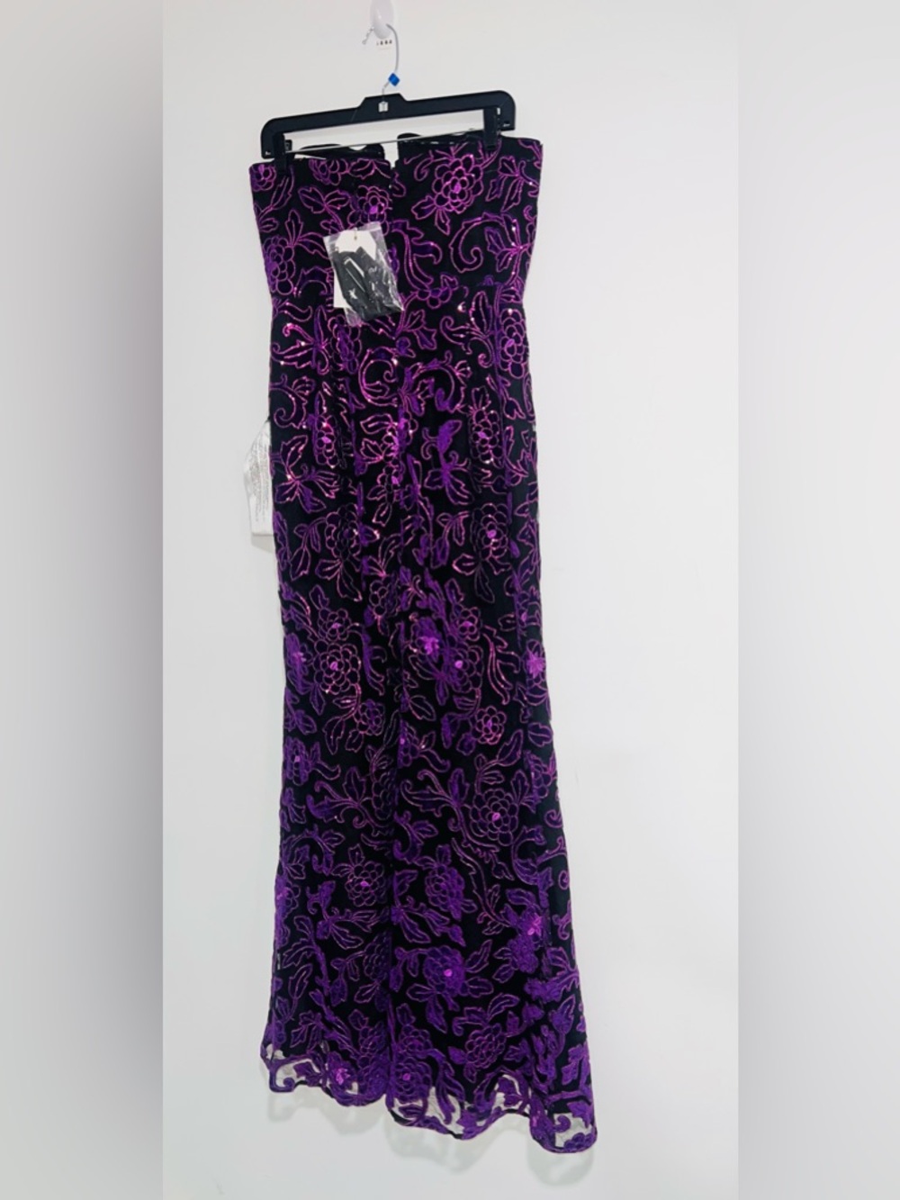 Dress the Population Fernanda Embroidered Floral Strapless Gown Size Large NWT - Picture 7 of 9